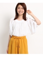 【洗える】タック使いパフスリーブシャツ/ホワイト(001)