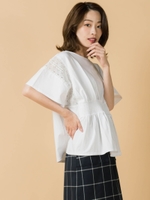 レース使いスモッキングプルオーバー/オフホワイト