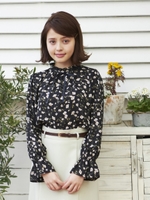 花柄リボンブラウス/クロ