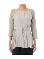 フロントプリーツ切り替えロングカットソー