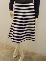 ボーダーカットフレアスカート