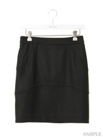 圧縮ウールスカート