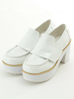 ローファー風ブーティー