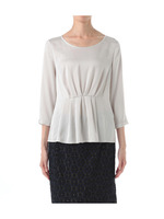 光沢無地フロントプリーツブラウス