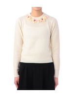 2WAYフラワーネックレス付きハイネックニット