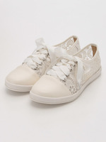 レースローカットスニーカー