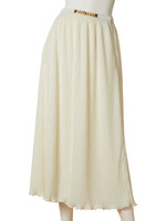 プリーツマキシスカート