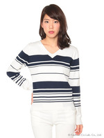 マルチボーダーニット