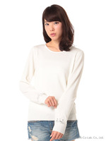 袖口ビジューニットプルオーバー