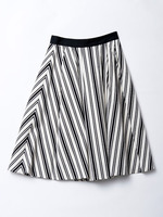 ストライプスカート