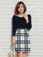 チェックスカート