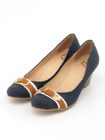 【低反発スポンジ入り】ベルトパンプス/ブラック