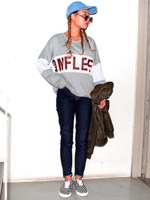 【ANAP】ONFLEEKプリントトレーナー/GRY