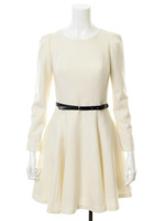 細ベルト付ラッセルフレアーワンピース/オフホワイト