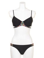 Desert Drifter Uwire & Full【VOLCOM】/BLK