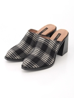 Chunky Heel         Sabots/WhiteBlack