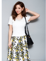 ビジューリブVニット/オフホワイト