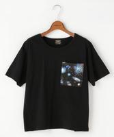 宇宙柄ポケットTシャツ