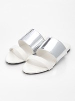 メタリックフラットサンダル/ブラック