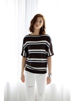 【AZUL by moussy】エアリーコットンボーダードルマンニットプルオーバー/柄BRN