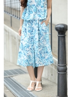 【AZUL by moussy】リーフ柄クロプトバギーパンツ/柄BLU