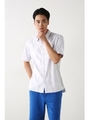 【AZUL by moussy】ボタニカル柄レーヨン麻ストレッチ半袖シャツ/WHT