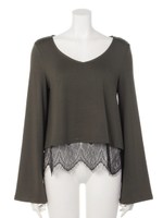 フレアスリーブ裾レースTOPS/オフホワイト