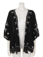 【Auntie Rosa】刺繍ブラウス/BLK