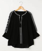 楊柳刺繍ブラウス