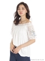 袖口ギャザーオフショル花刺繍A/オフホワイト