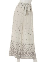 【CHILLE】ペイズリー柄ワイドパンツ/ホワイト(001)