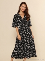 ラインフラワーロングワンピース/ブラック