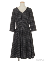 バックレースアップワンピ/黒