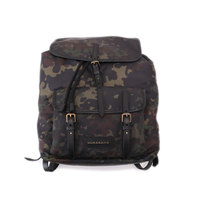 【新品】 カモフラリュック BURBERRY バーバリー 33×40(高さ)×14cm(マチ) y-000569 グリーン系 メンズ
