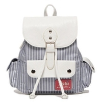 【30%OFF】フェイクレザーフラップリュック