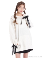 ロゴリボンダメージBigプルオーバー/ホワイト