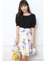 パステルフラワープリントフレアスカート/ホワイト