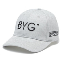 ロゴ刺しゅう入りラメキャップ