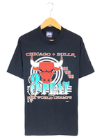 チームロゴＴシャツ CHICAGO BULLS サイズ表記 L