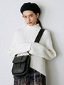 FRILL NECK RIB KNIT/WHT
