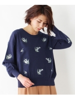 すずらん刺繍ラウンドネックニット/ブルー系(094)