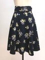 スモールブーケフラワー柄フレアスカート/紺