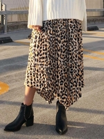 プリーツアシメスカート/ベージュ