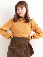 ライン入りフリルニット/マスタード