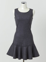 ウールラッフルワンピース