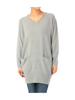 Vネック切りっぱなし風ニットワンピース