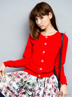 ビジューボタンカーデ