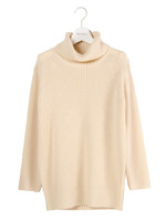 編地変化ニットプルオーバー