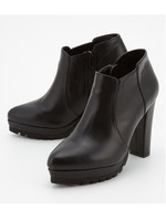 タックソールブーティ