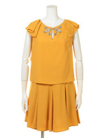 ビジュー付セットアップ